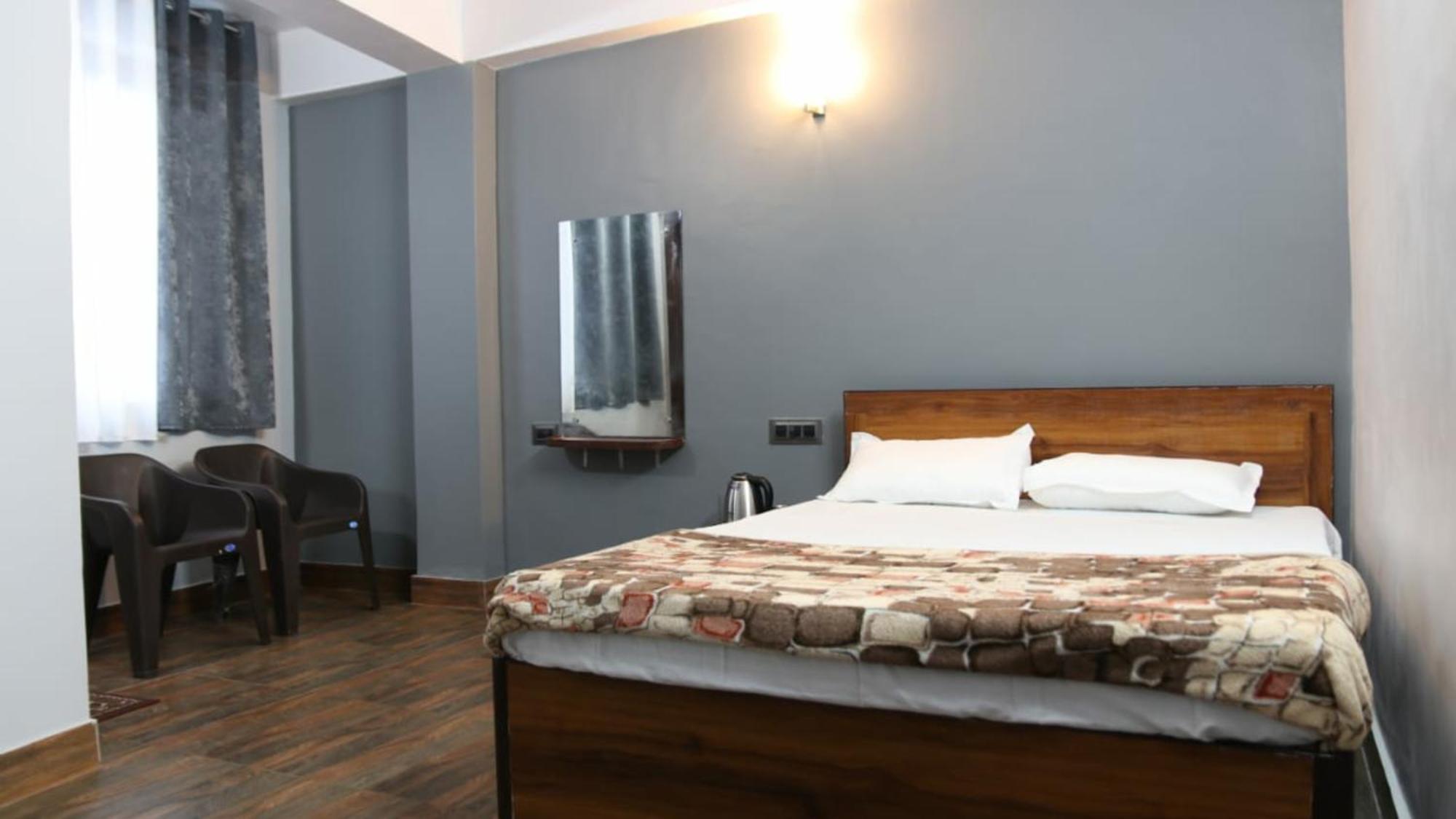 Hotel Pitstop Darjeeling - Excellent Service Recommended & Couple Friendly Exterior photo